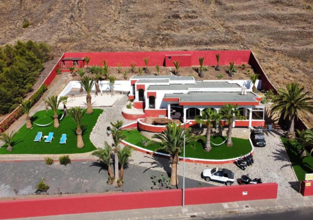 Porto Santo Destination Hostel Exterior photo